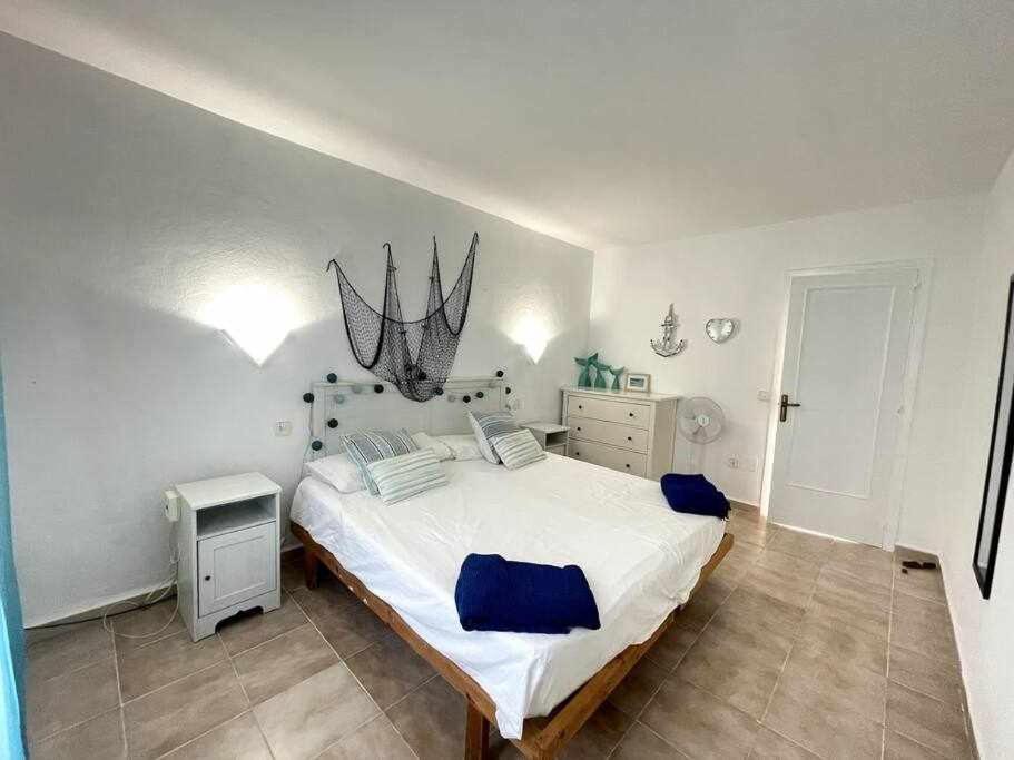 Brut Apartamento Con Piscina Cala'N Blanes  Exterior photo
